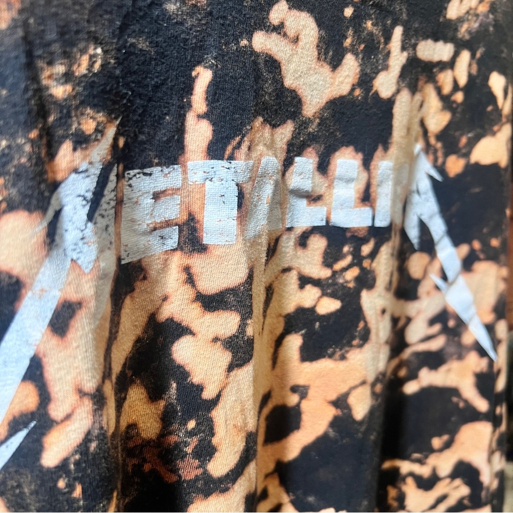Metallica Grunge Custom Bleach Dyed Shirt - Picture 7 of 7